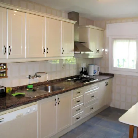 Holiday home Karina - Pea113 By Interhome *